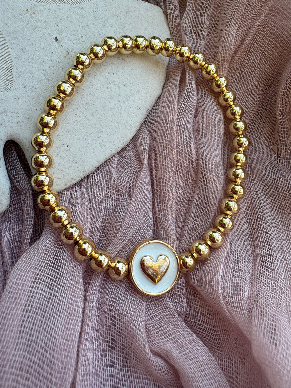 Heart beaded stretch bracelet - Sky’s Gem Box