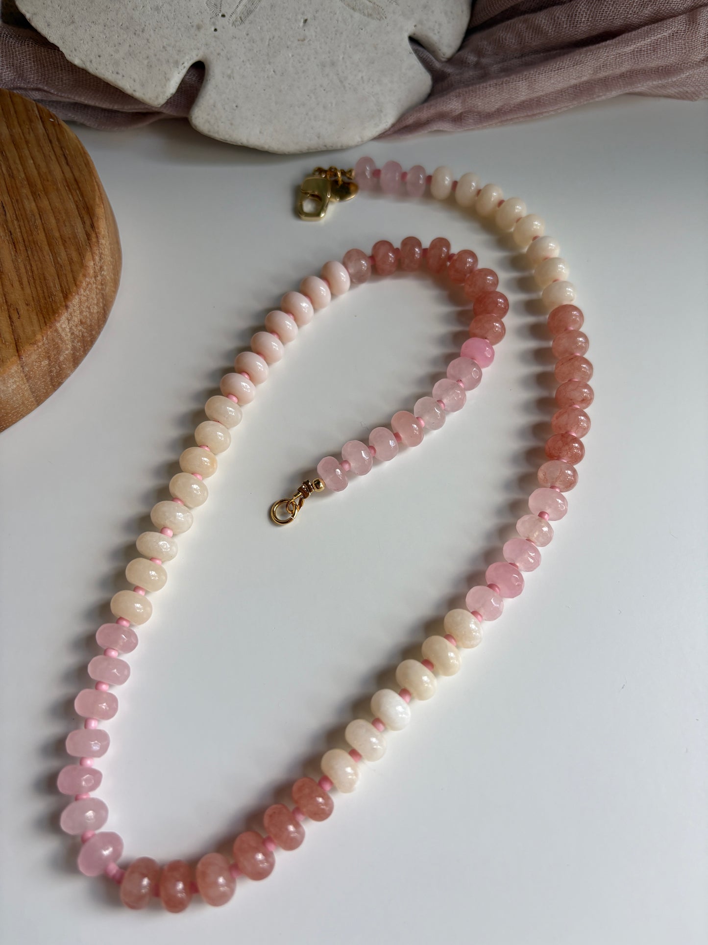 Pink Tones Agate Necklace