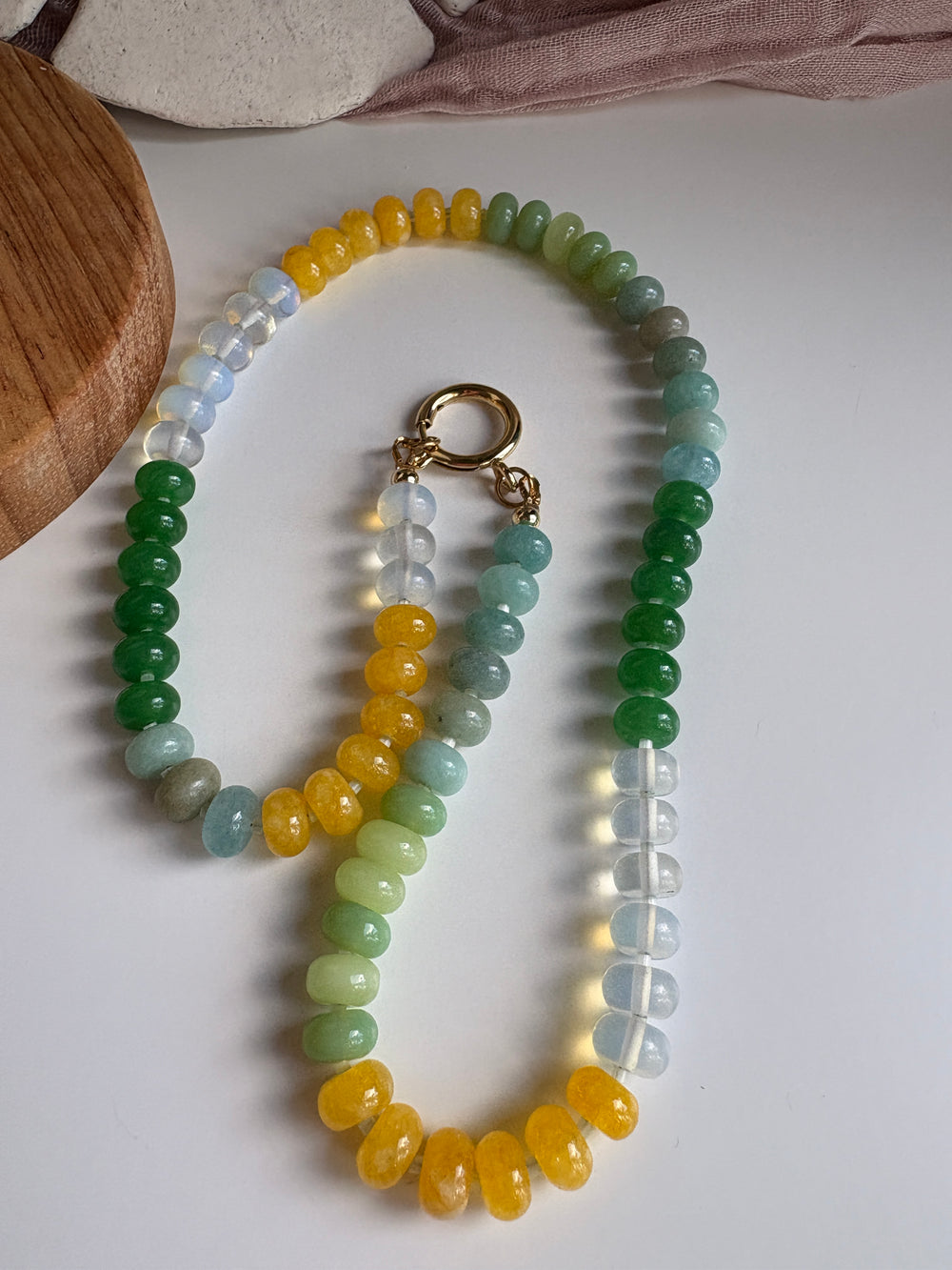 Green Tones Agate Necklace - Sky’s Gem Box