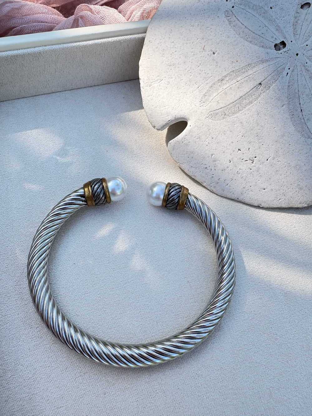 Chunky Cable Cuff with Pearl - Sky’s Gem Box