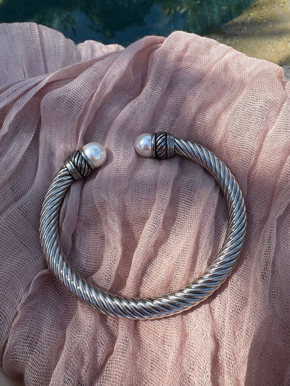 Chunky Cable Cuff with Pearl - Sky’s Gem Box
