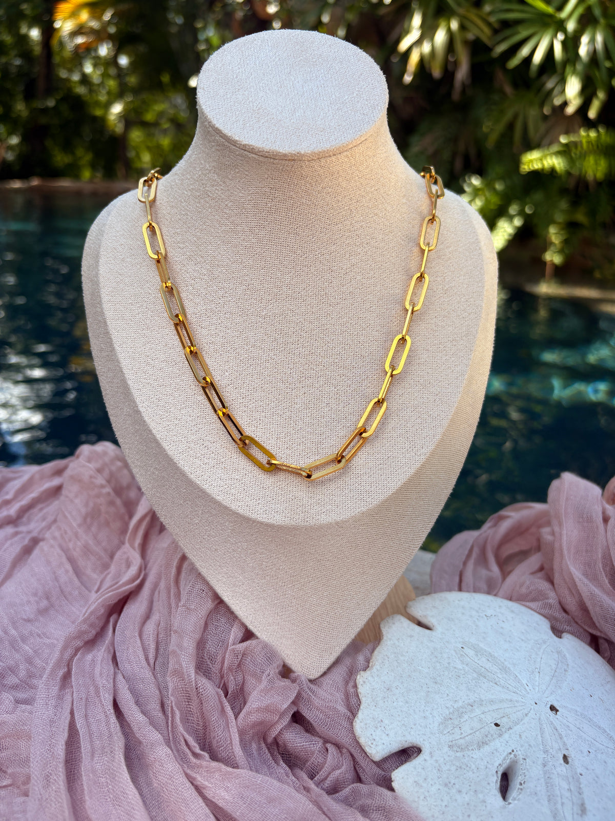 Chunky PaperClip Chain - Sky’s Gem Box