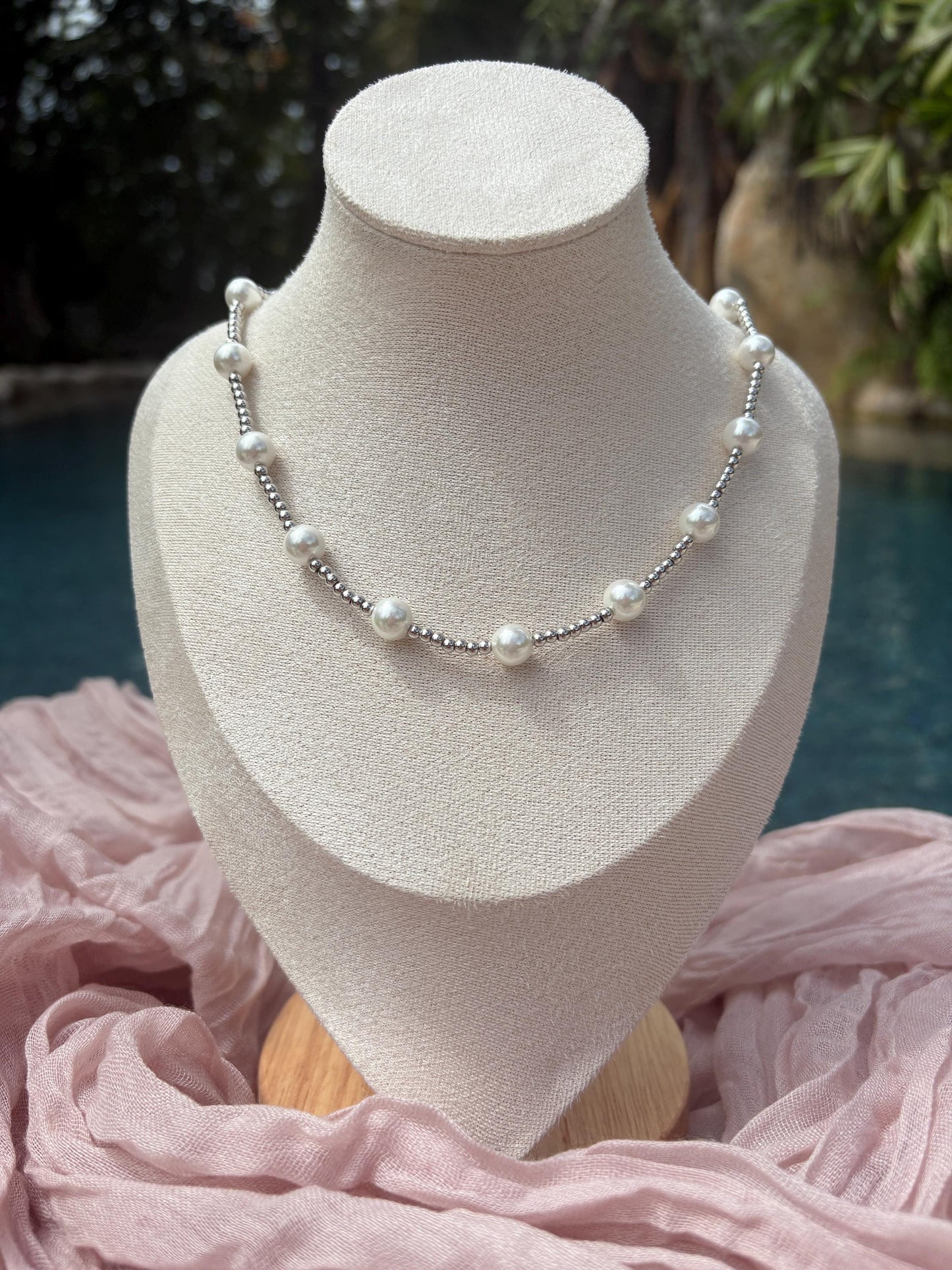 Stainless steel Pearl Necklace