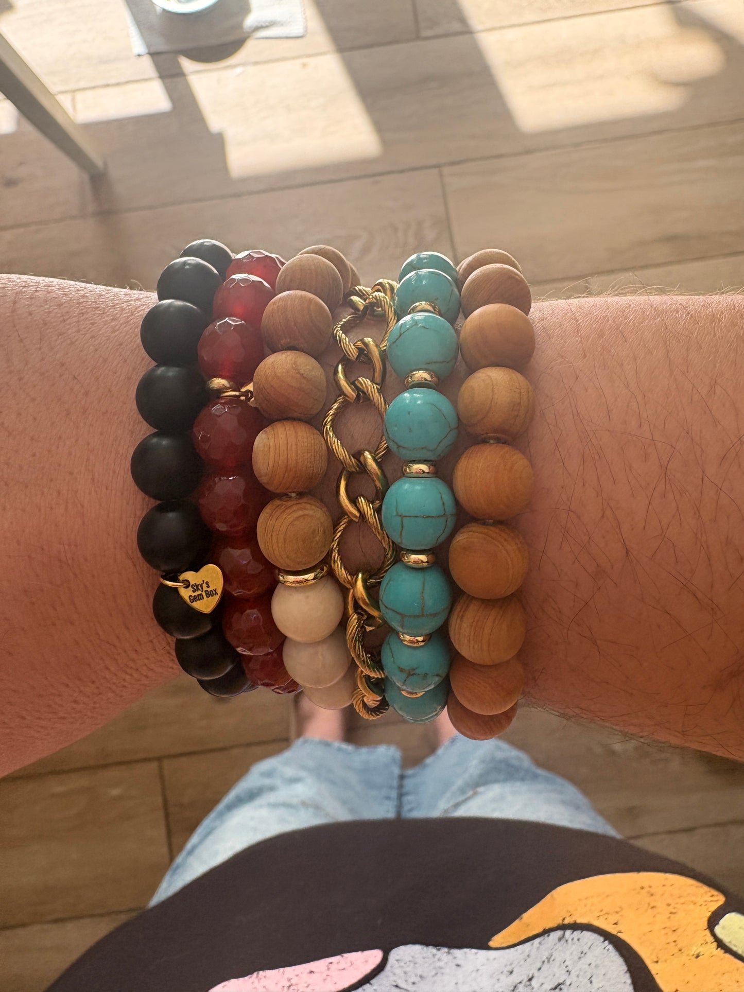 Turquoise dyed Howlite Bracelet