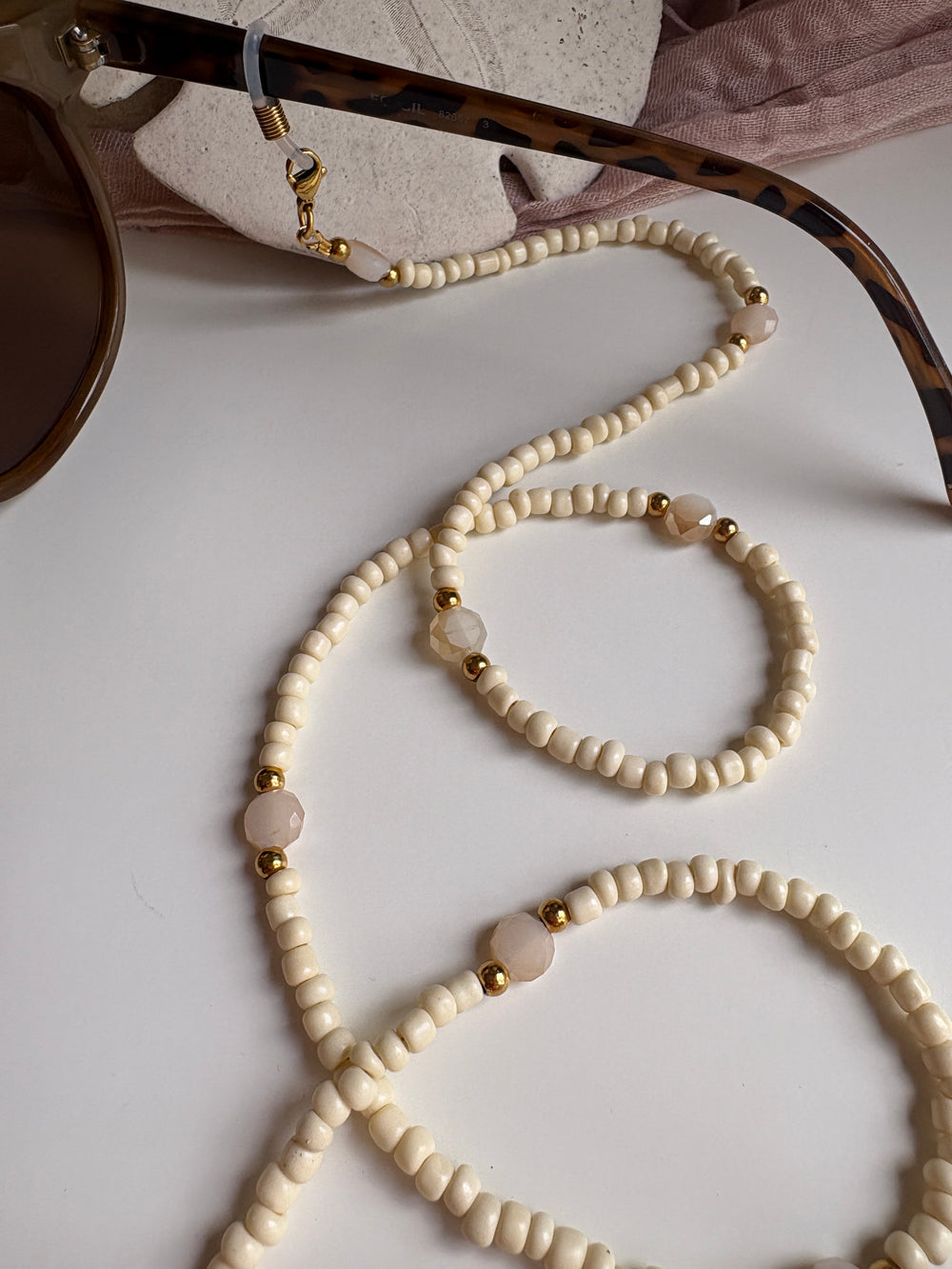 Glasses Chain - Neutrals - Sky’s Gem Box