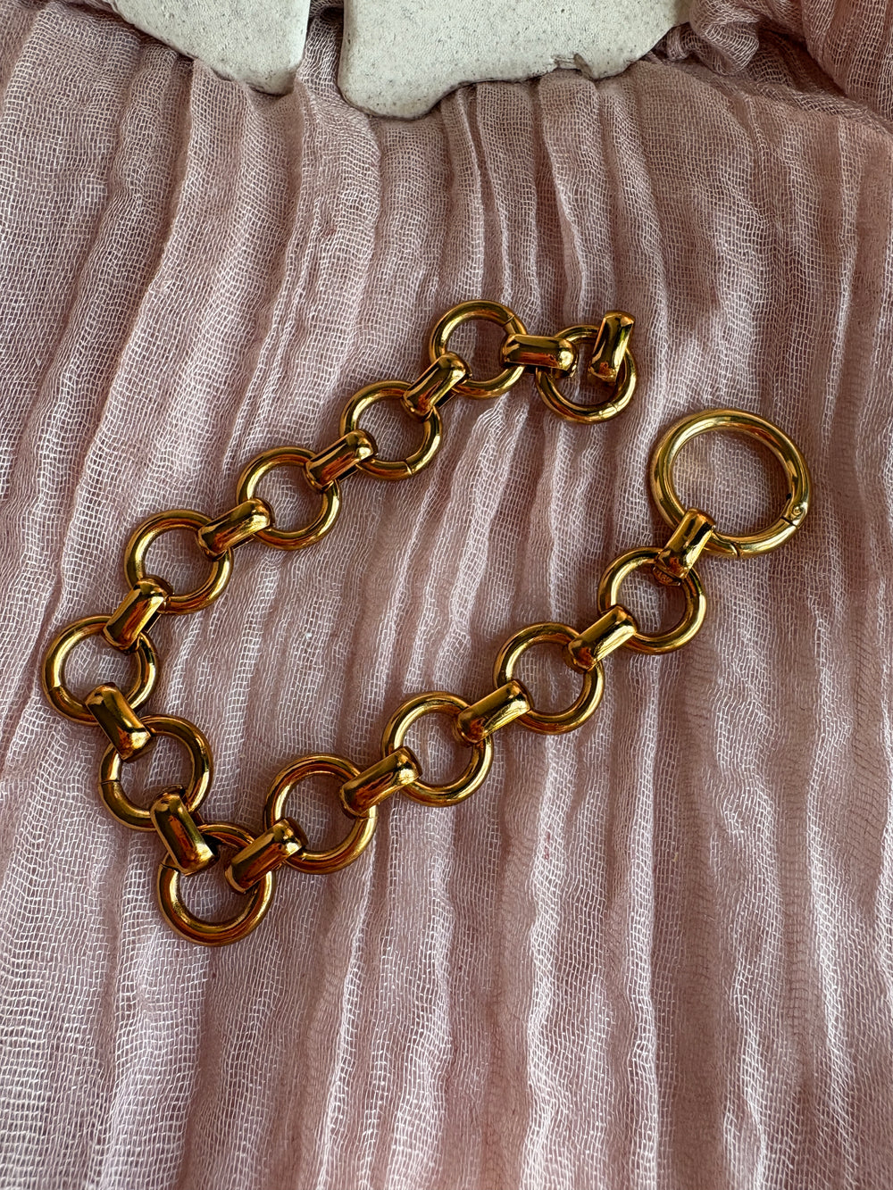 Chunky Circle Link Bracelet - Sky’s Gem Box