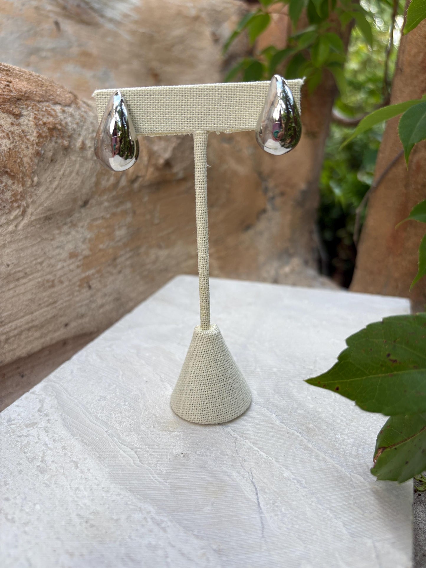 Drop earrings