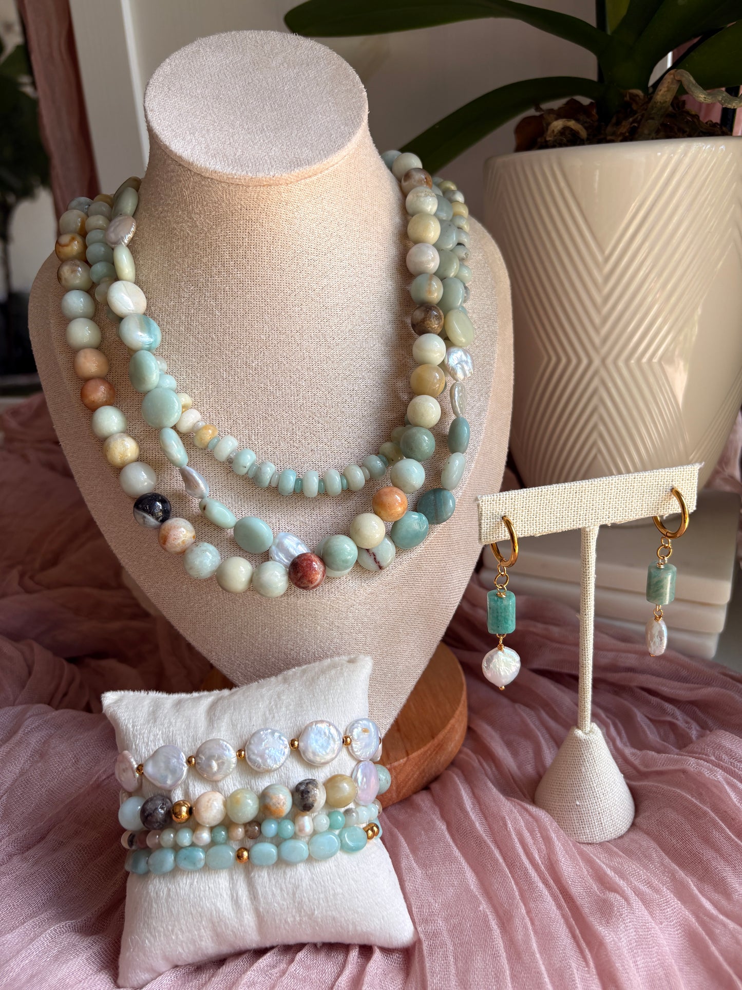 Sea Breeze Dangle Pearl Earrings