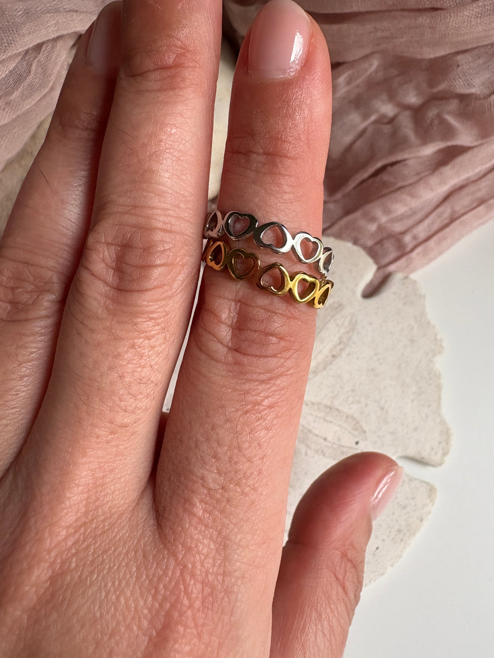 Alternating Heart Stacking Ring - Sky’s Gem Box