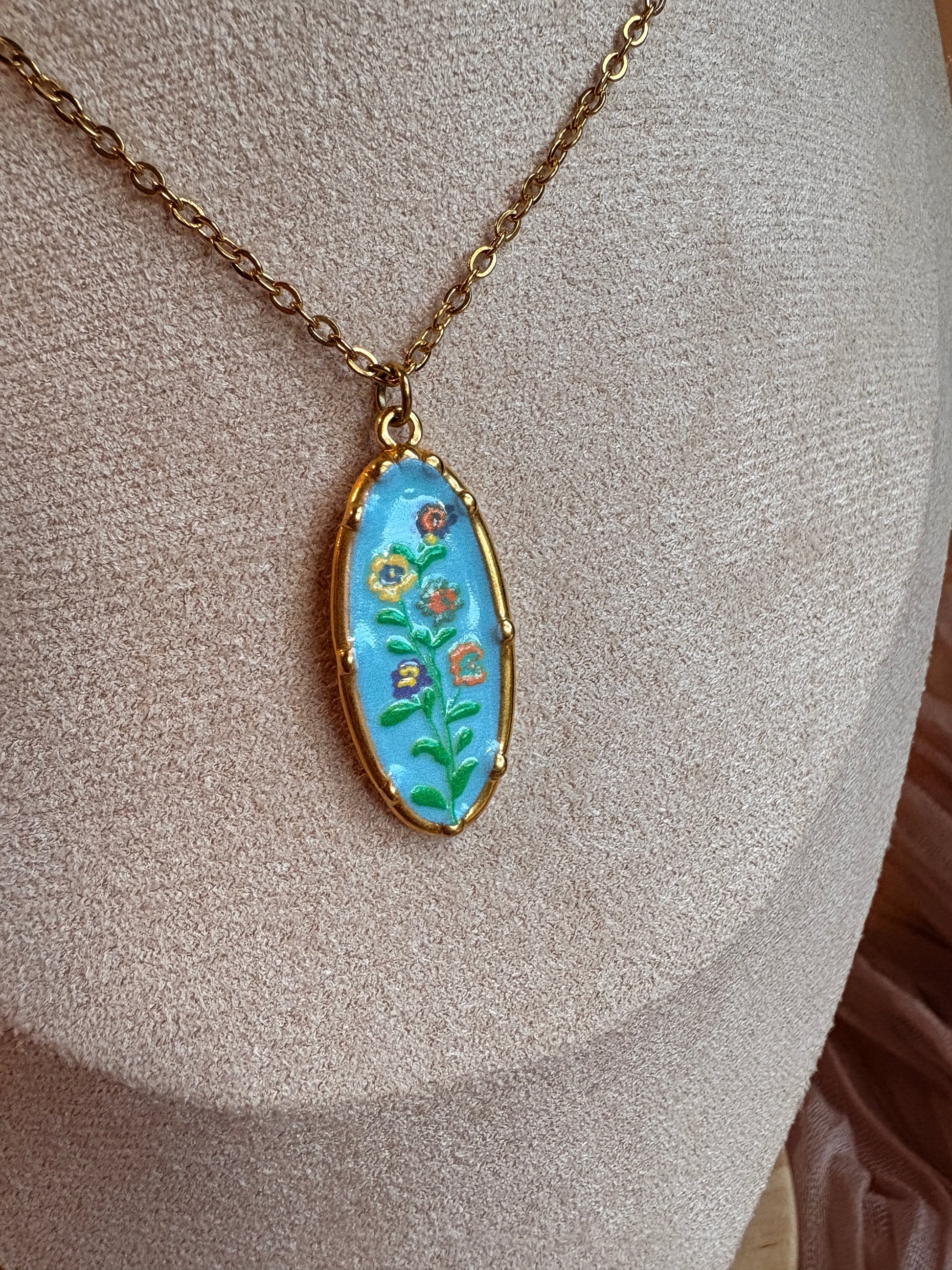 Wildflower Pendant Necklace - Sky’s Gem Box