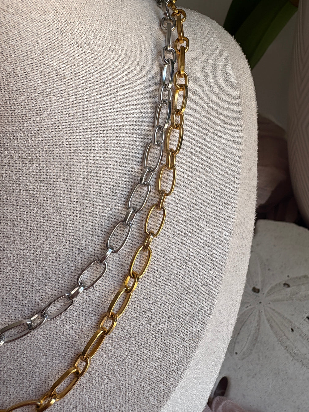 Chunky oval Link Necklace - Sky’s Gem Box