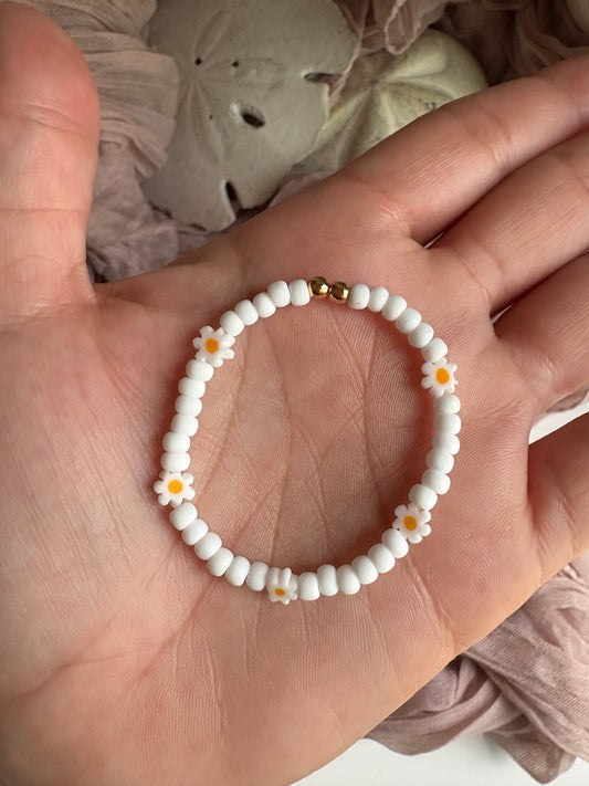 Kids - Daisy Beaded Bracelet