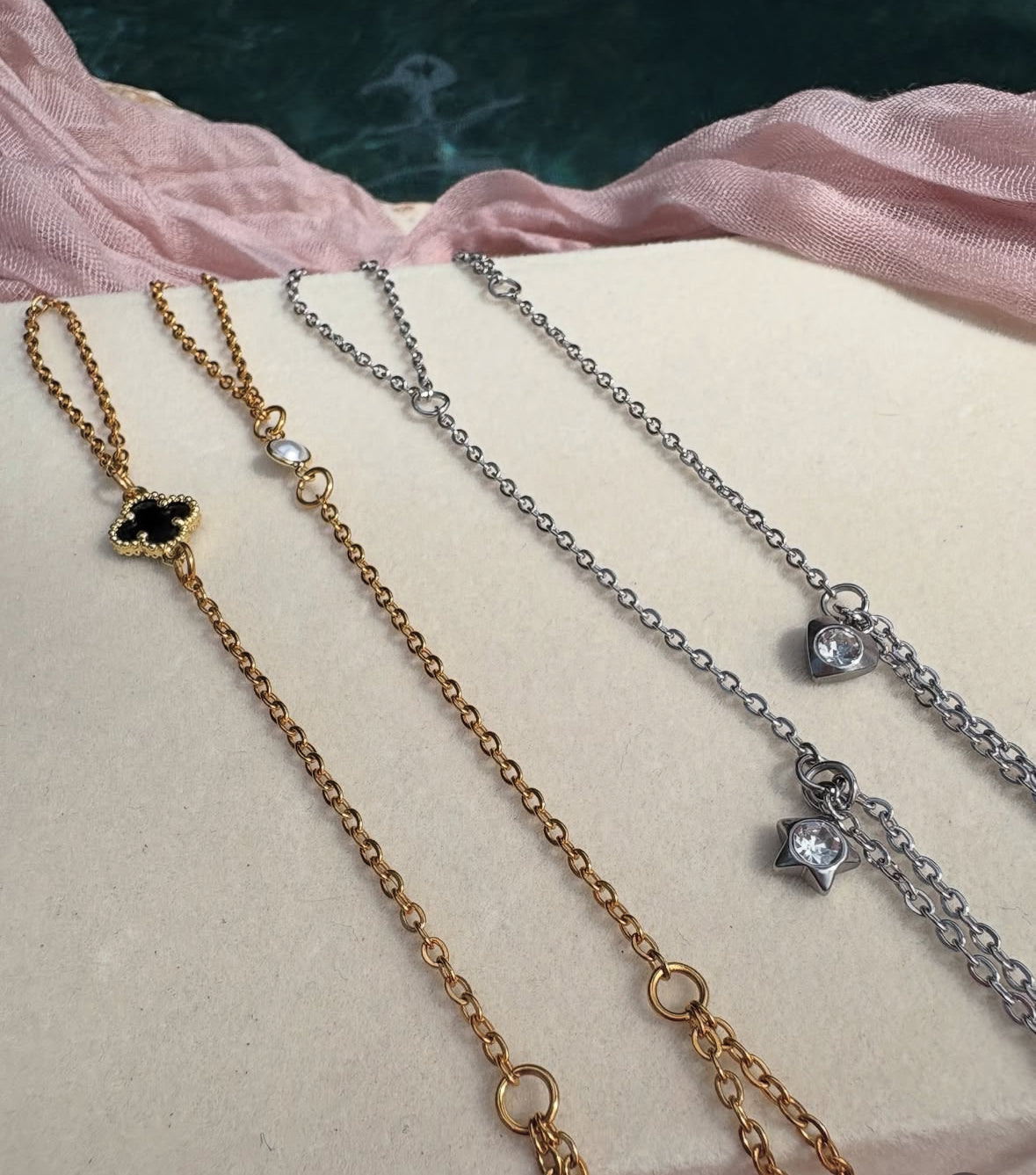 Hand Chain