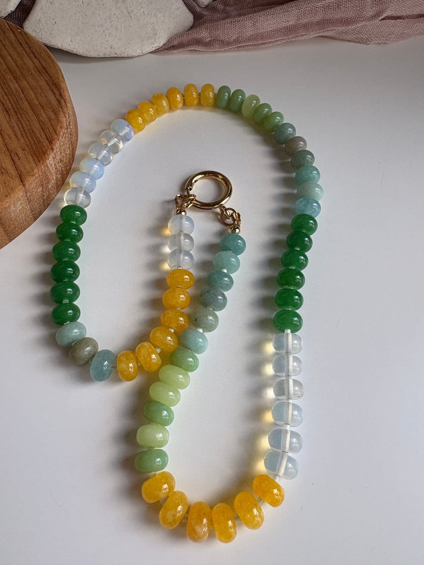Green Tones Agate Necklace