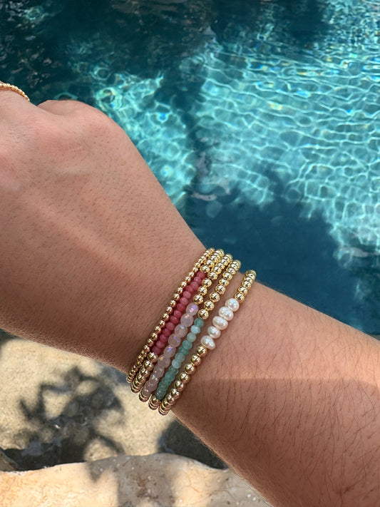 Agate or Pearl Stretch Bracelet